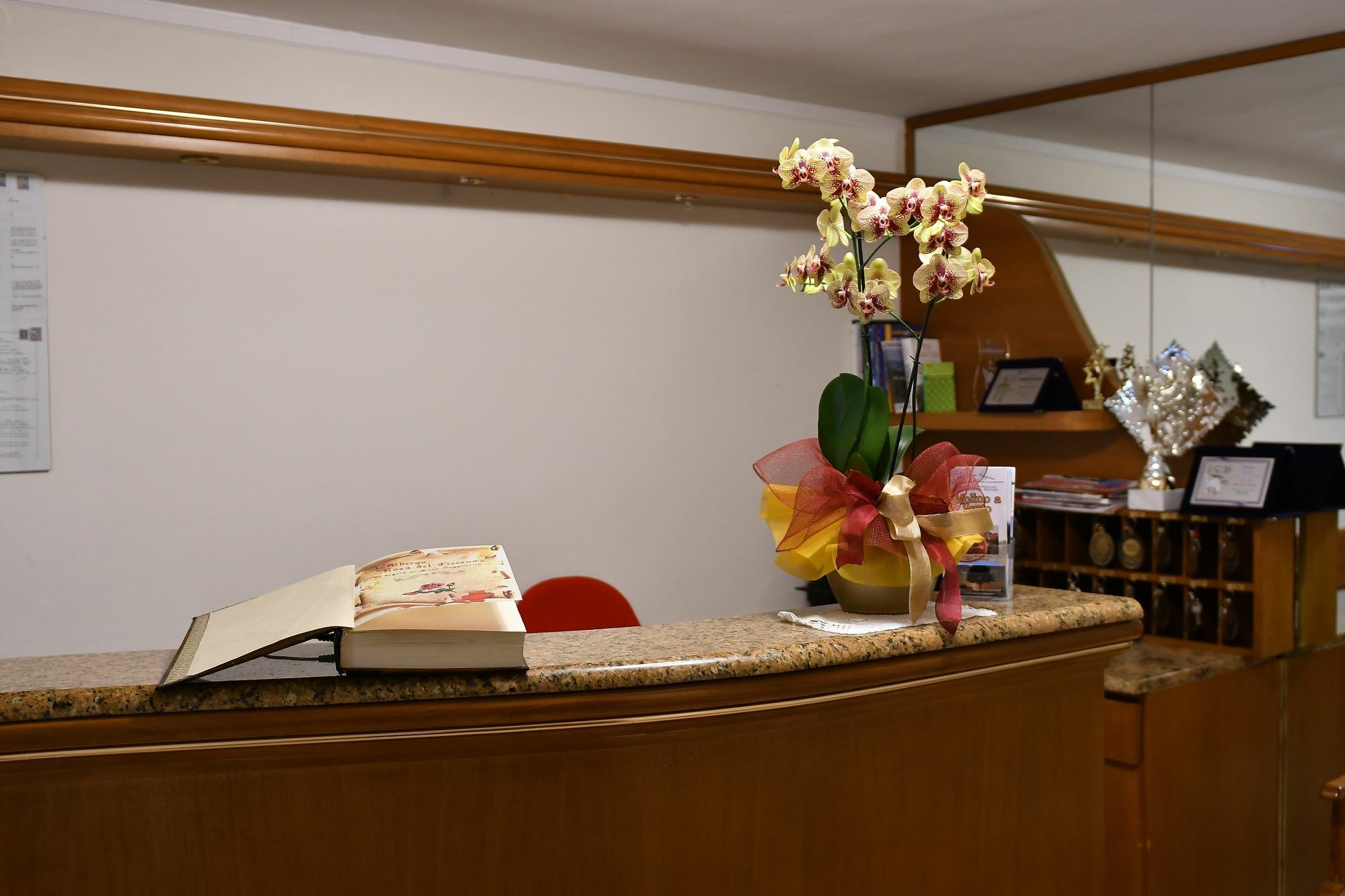 Hotel La Rosa Del Tirreno Livorno Buitenkant foto